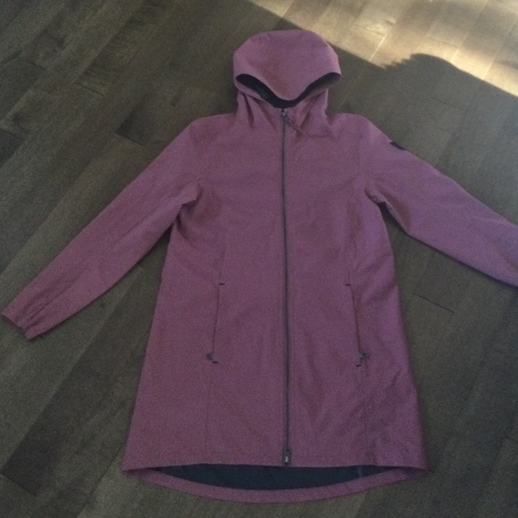 Womens rain and wind blocker - Picture 1 of 6